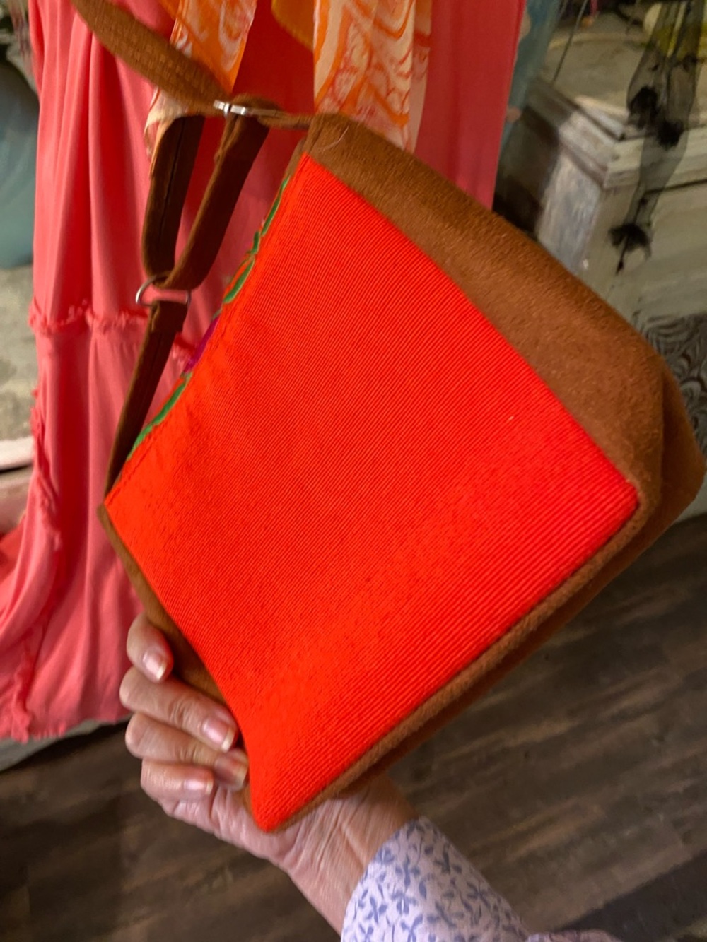 Hand-Embroidered Floral Crossbody Bag in Pink & Orange - Picture 7 of 10